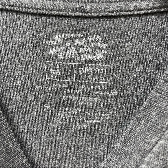 STAR WARS Photo Bomb Gray Graphic Tee Darth Vader, Chewbacca, Stormtrooper - Picture 5 of 5